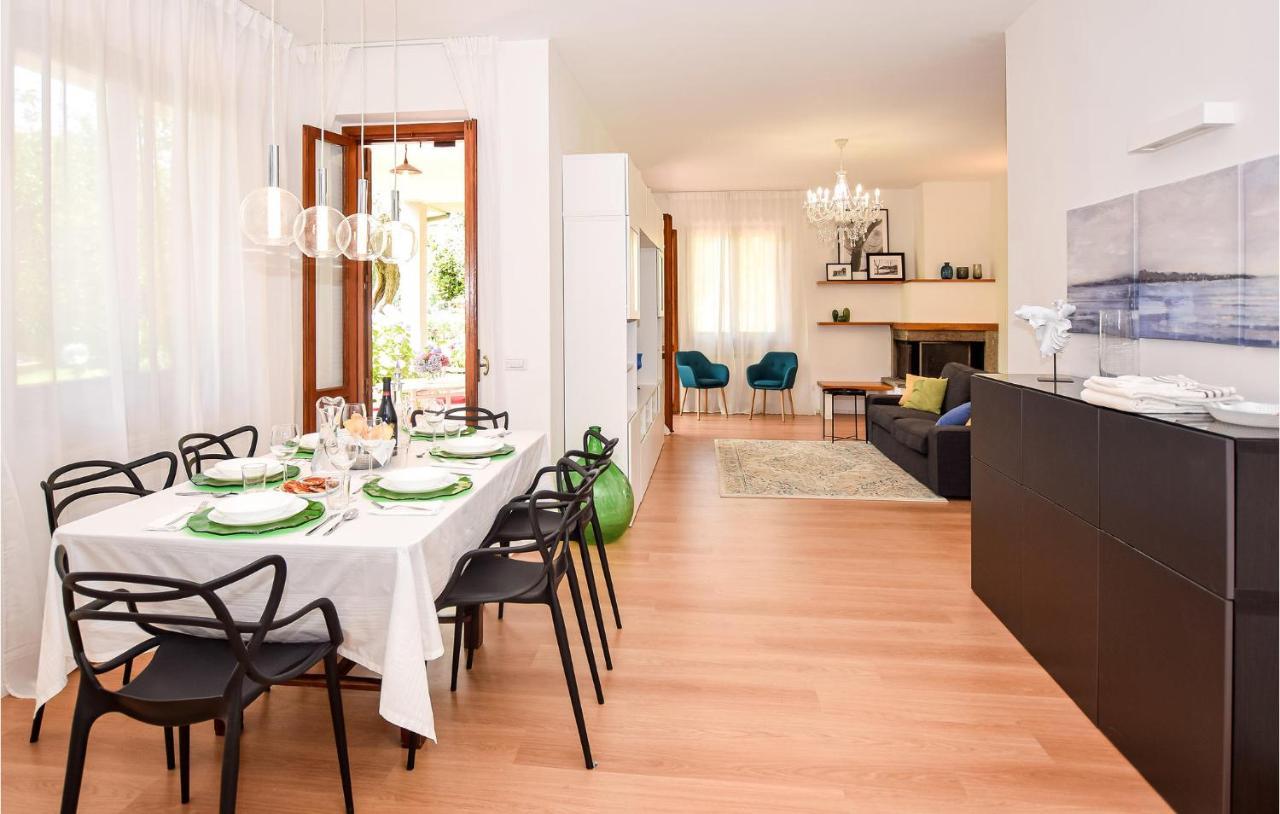 Cozy Home In Anguillara Sabazia With Kitchenette Exteriér fotografie