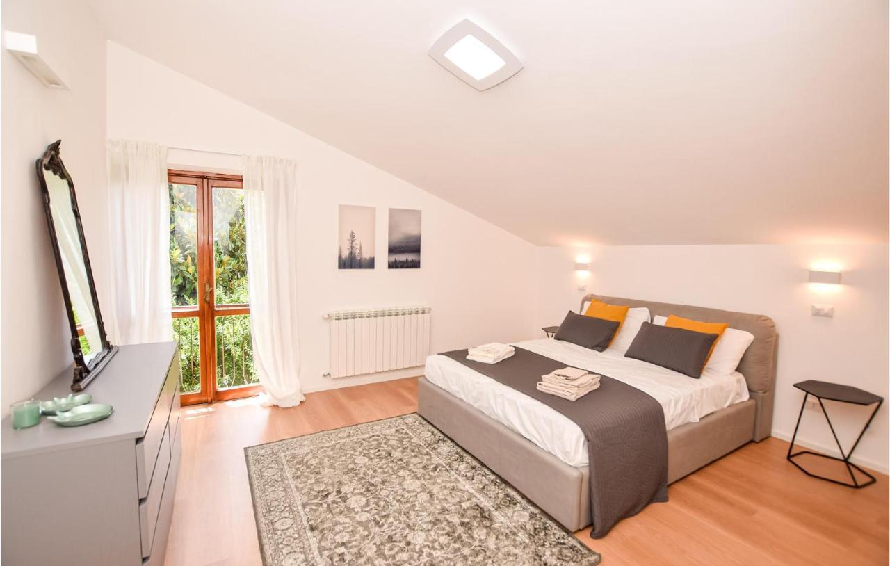Cozy Home In Anguillara Sabazia With Kitchenette Exteriér fotografie